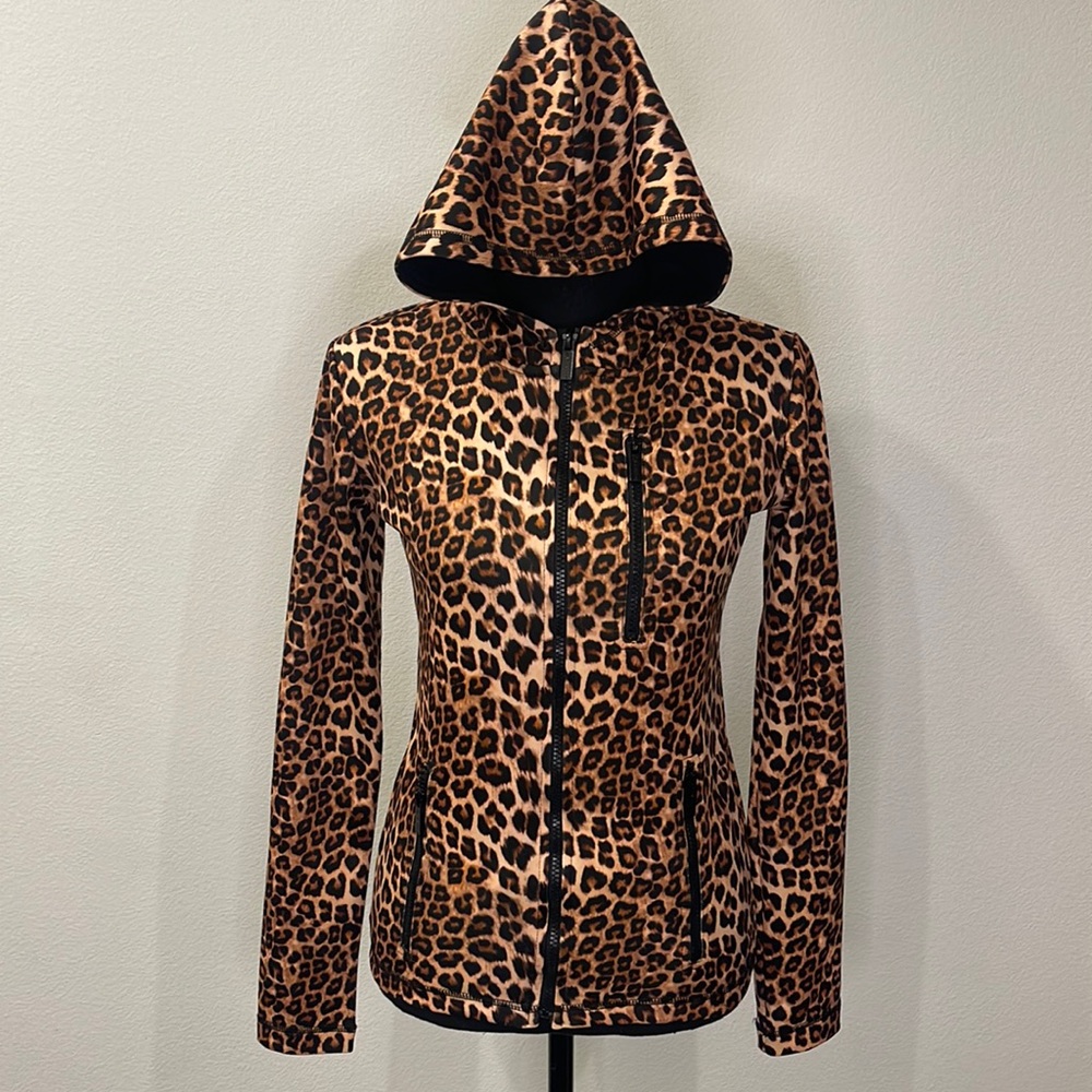 VIE ACTIVE NWOT LEOPARD 🐆 PRINT ZIP UP HOODIE XS